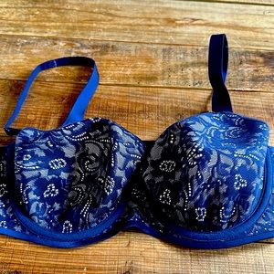 Bra blue never been worn